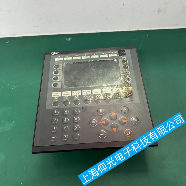 北爾觸摸屏E600通電后反復(fù)閃屏不開機故障維修哪家靠譜